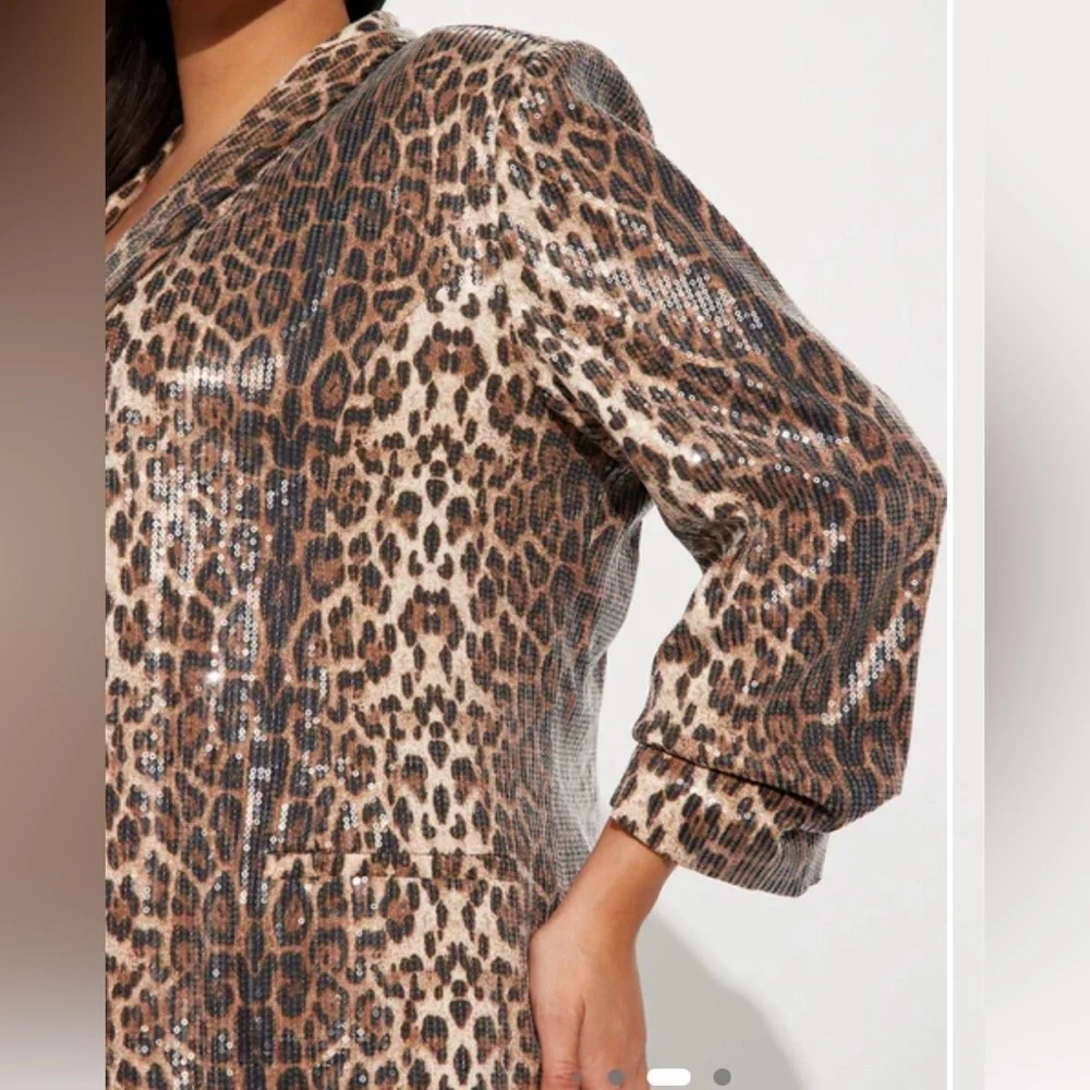 ‼️SOLD‼️ NWT Fashion Nova Sequined leopard print blazer. Pit to pit 22 inches.🖤🤎 - Picture 5 of 7